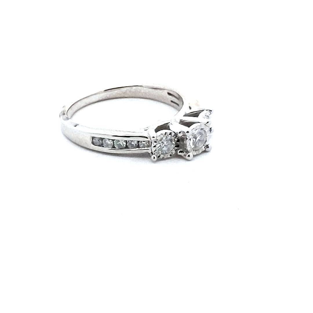 Estate 14K White Gold Round Diamond Engagement Ring