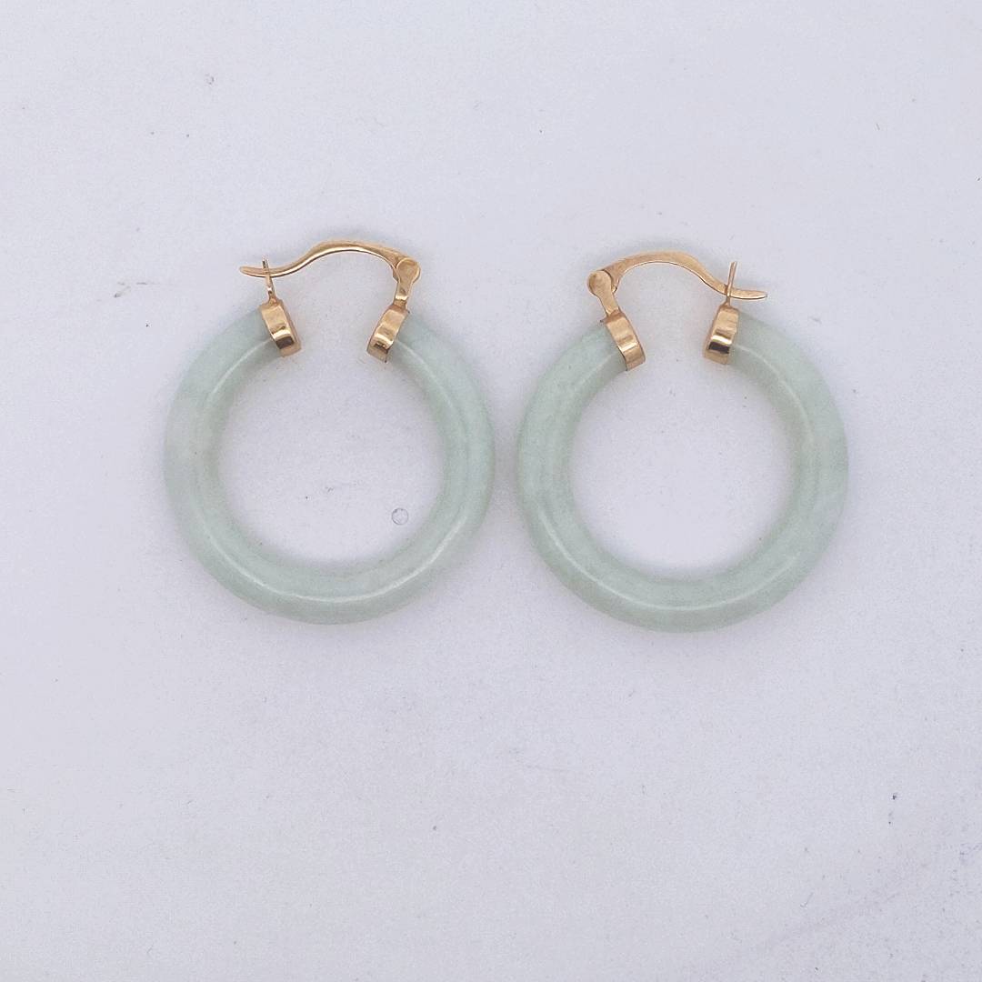 Estate $250 14K Yellow Gold Chinese Celadon Green Jade Bracelet & Hoop Earrings