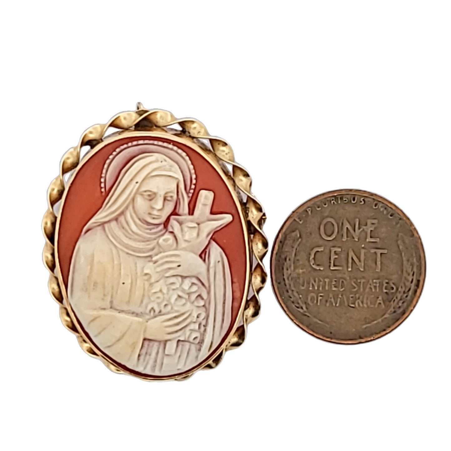Vintage 14K Yellow Gold St Therese Carved Shell Cameo Brooch