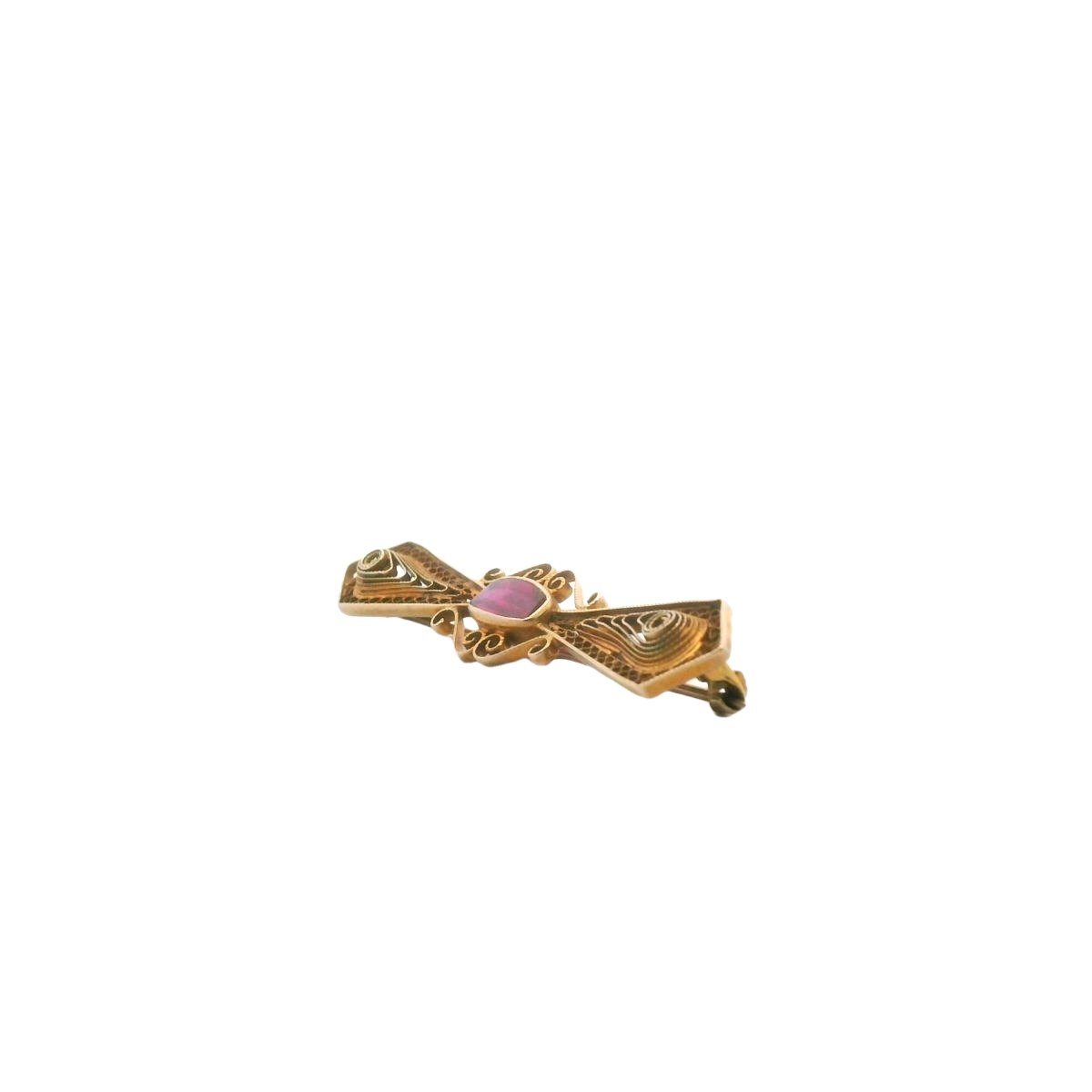 Antique Edwardian 10K Yellow Gold Lab Created Ruby Brooch