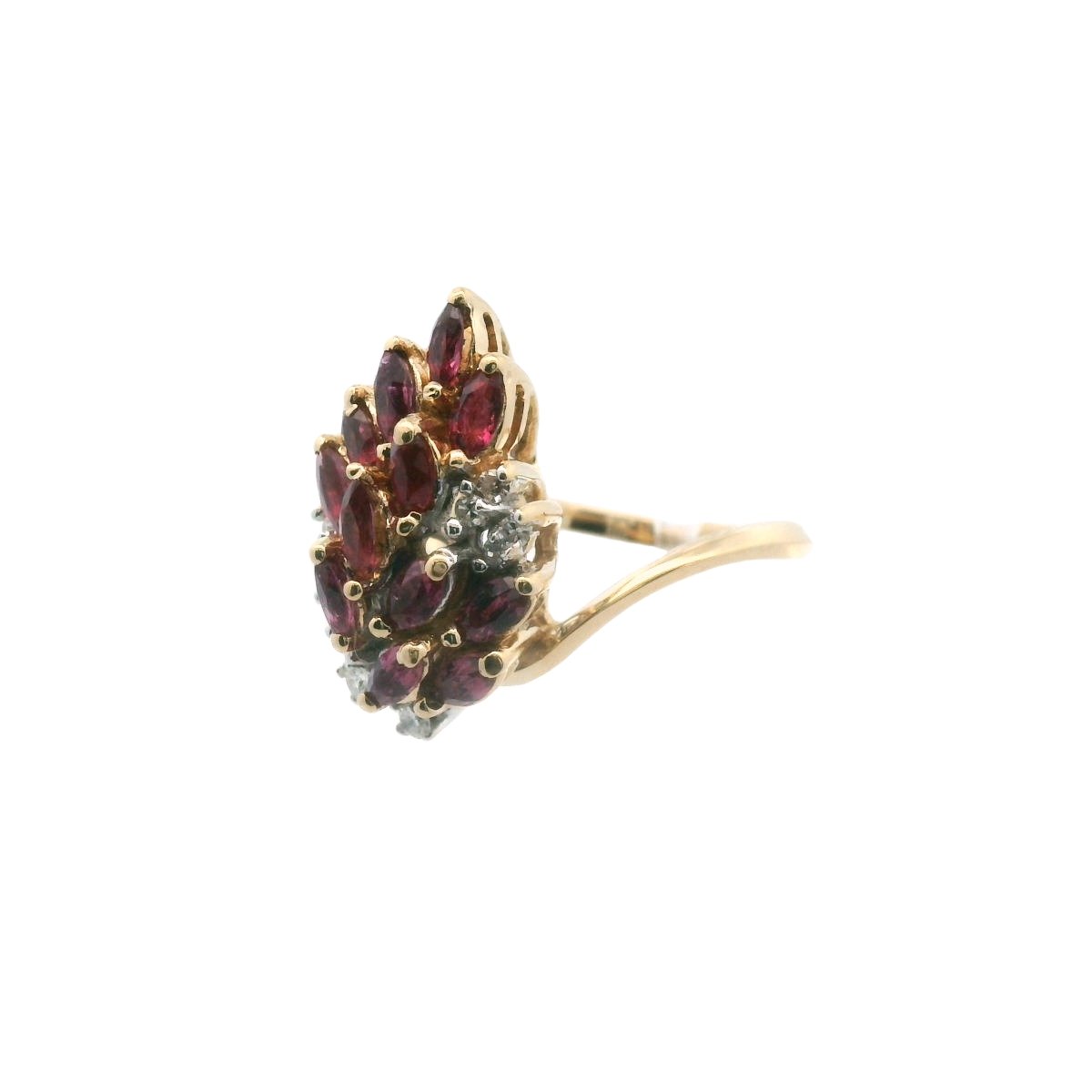 Vintage 14K Two Tone Gold Diamond & Ruby Cocktail Ring