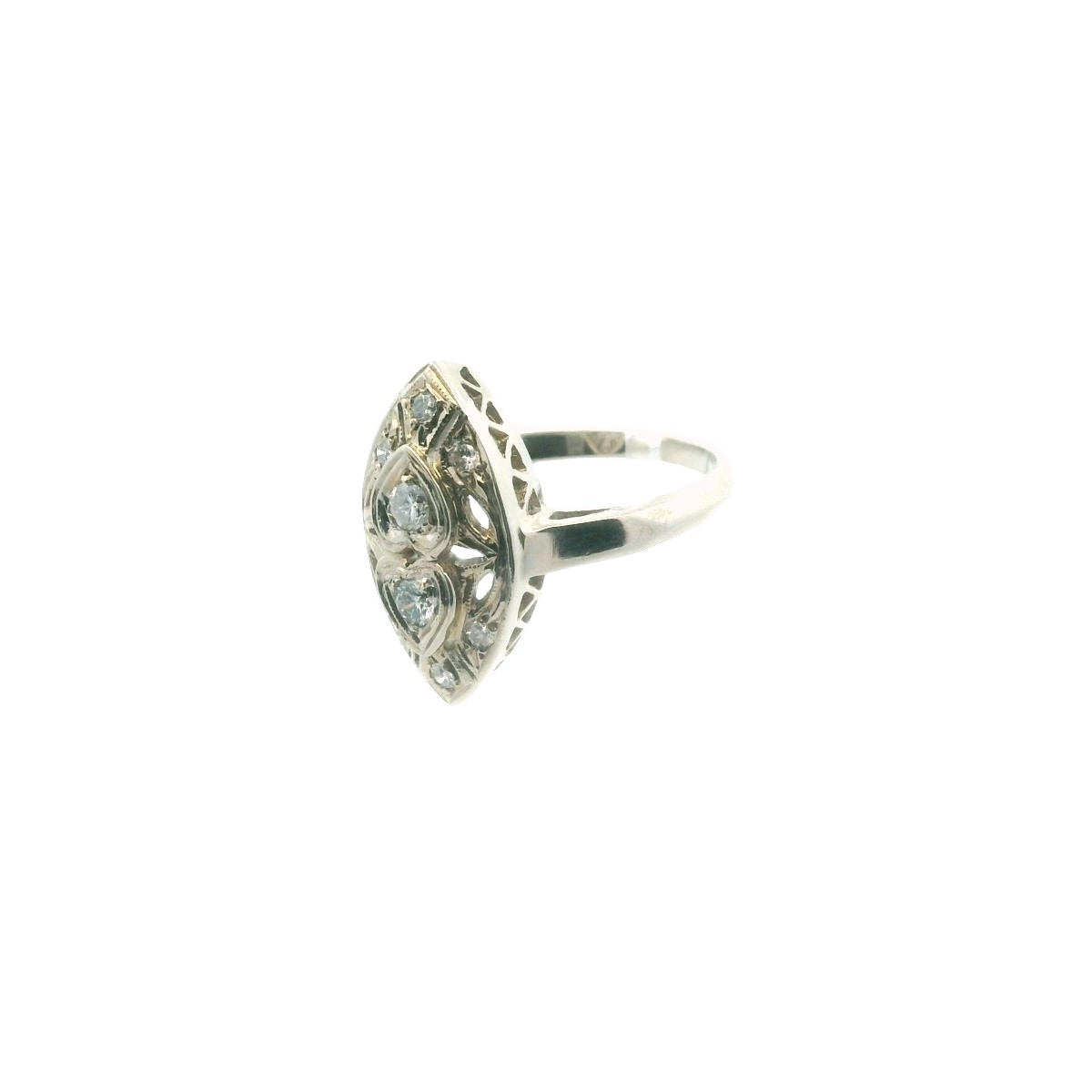 Vintage 14K White Gold Diamond Filigree Ring