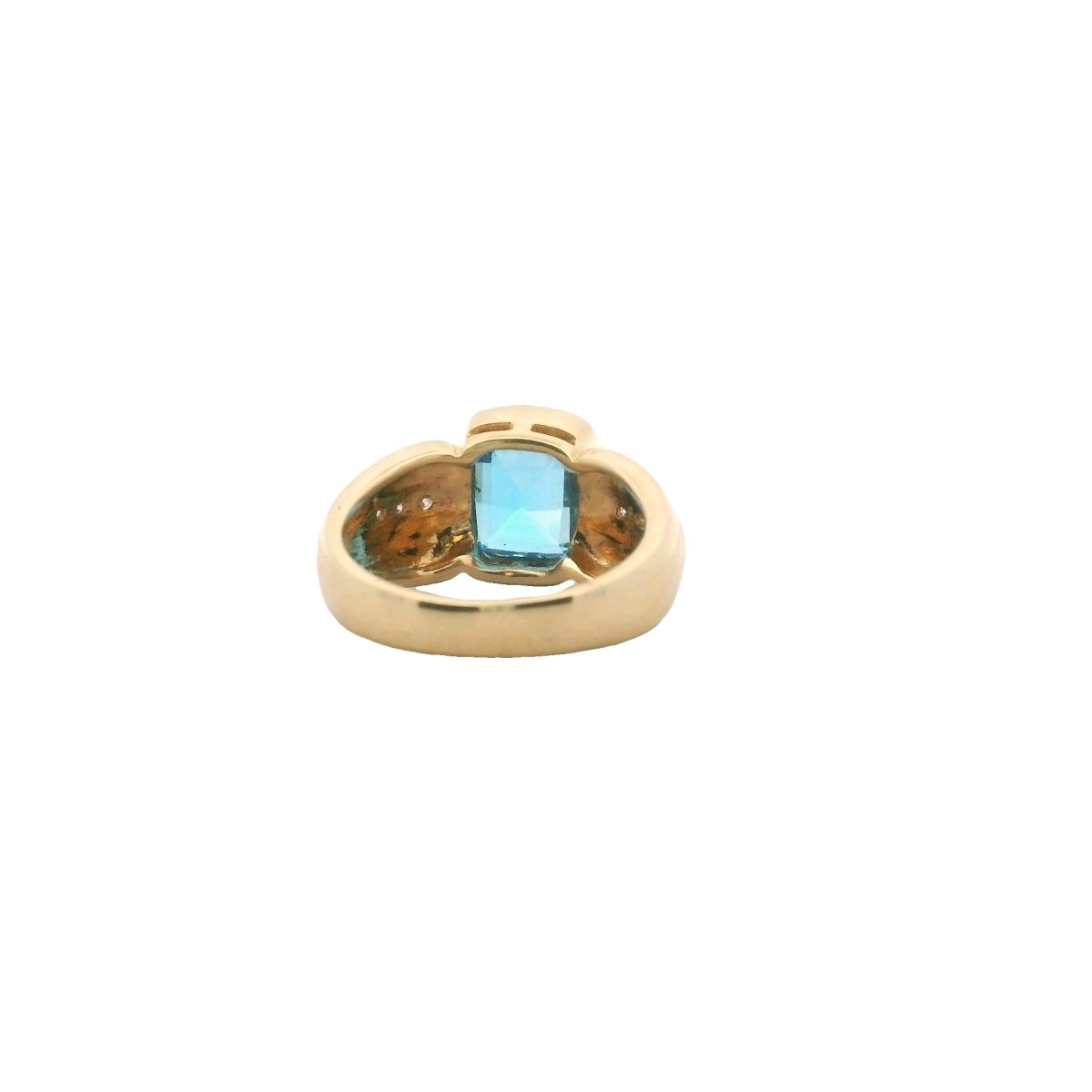 18K Yellow Gold Diamond & Checkerboard Cut Blue Topaz Ring