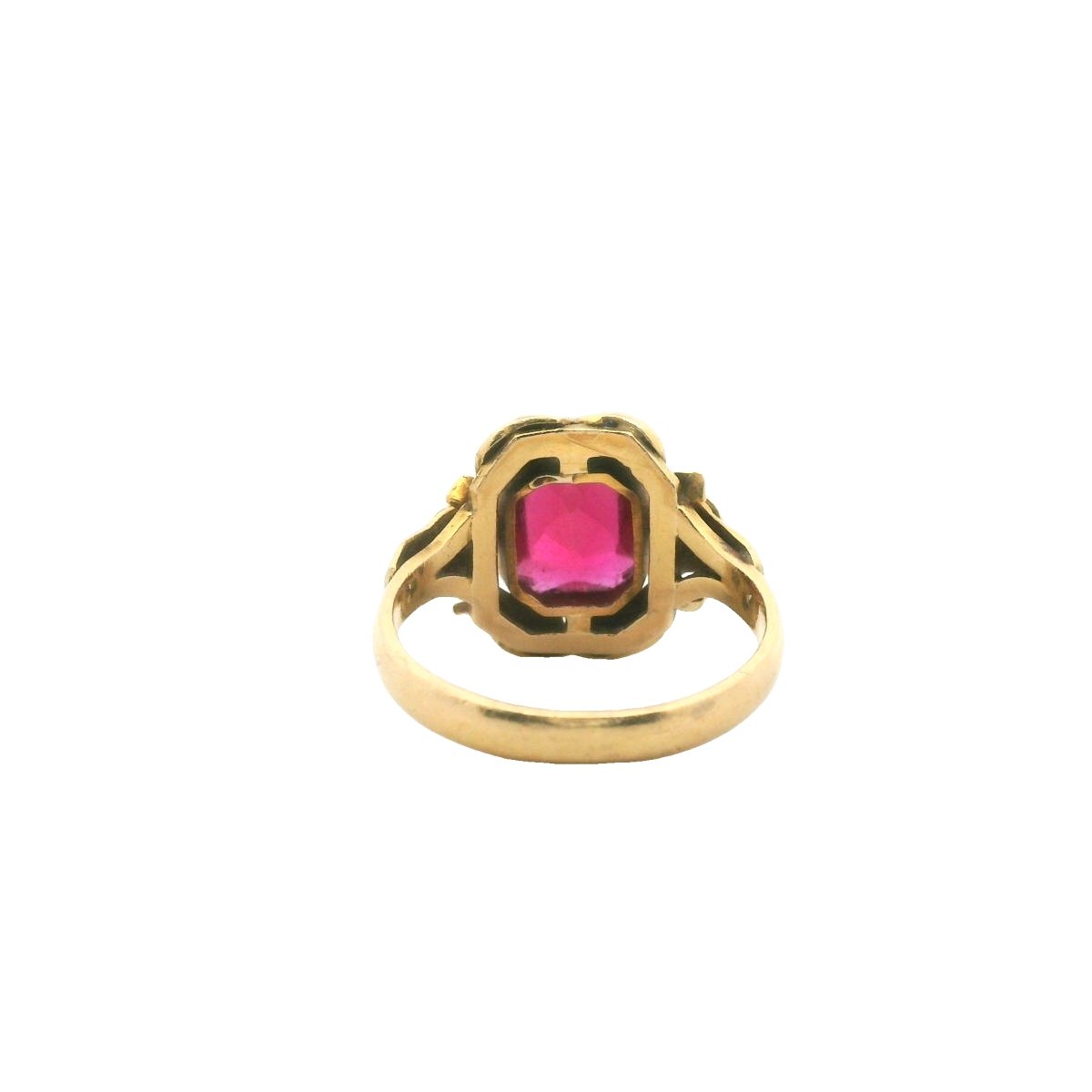 Retro 20K Yellow Gold Lab Created Ruby Flower Design Ring