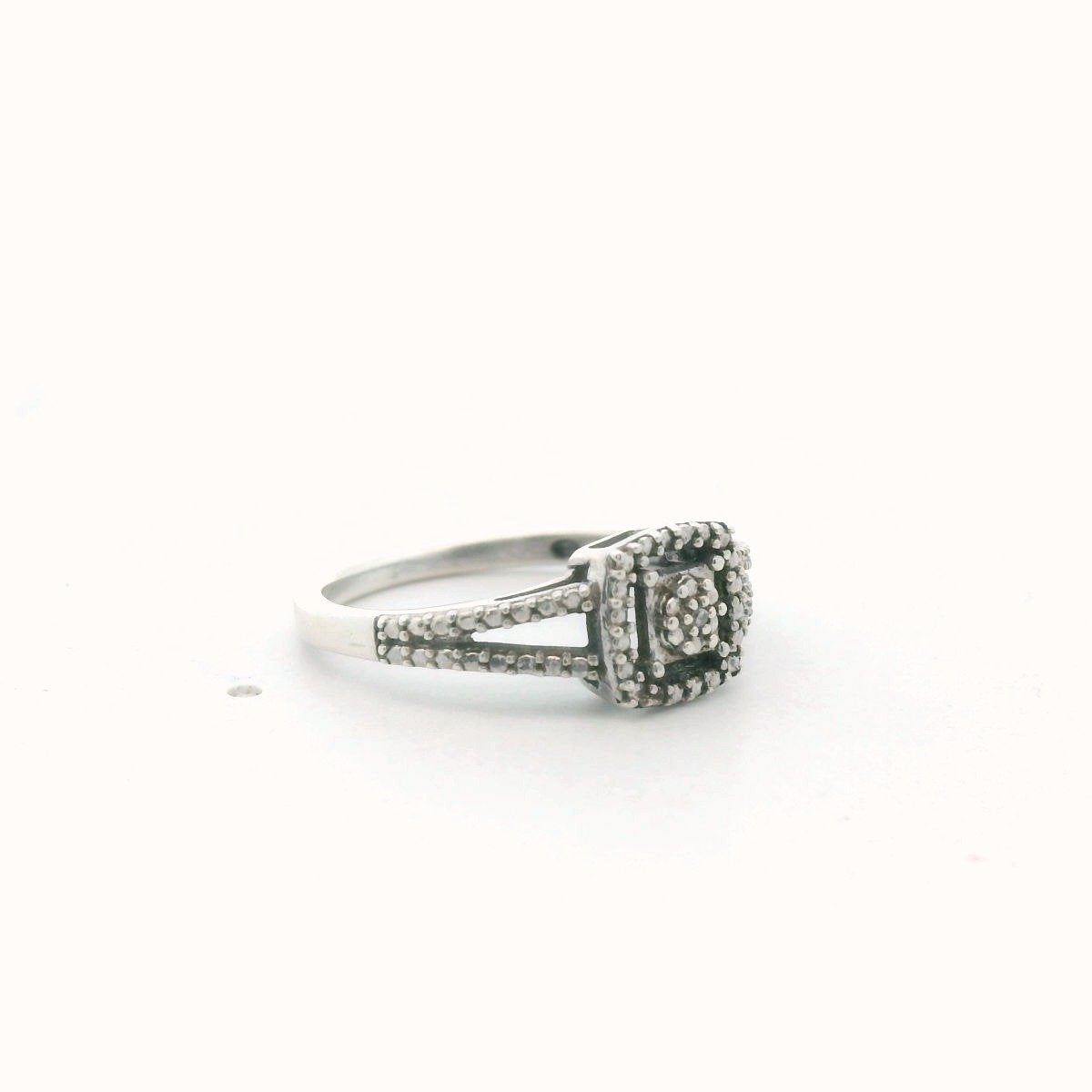 Sterling Silver Single Diamond Ring