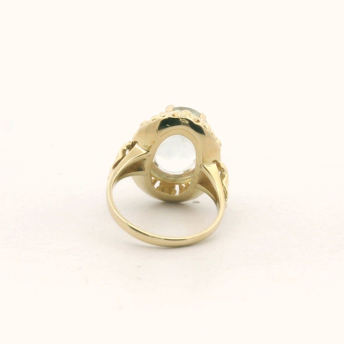 Vintage 14K Yellow Gold Aquamarine Flower Design Ring