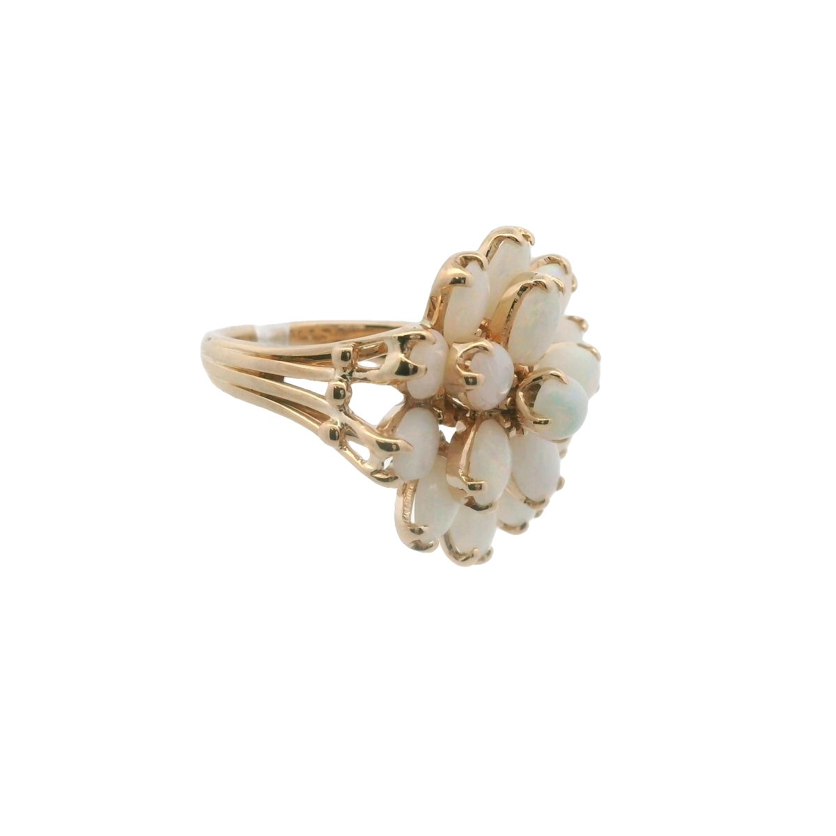 Vintage 14K Yellow Gold Opal FLower Ring