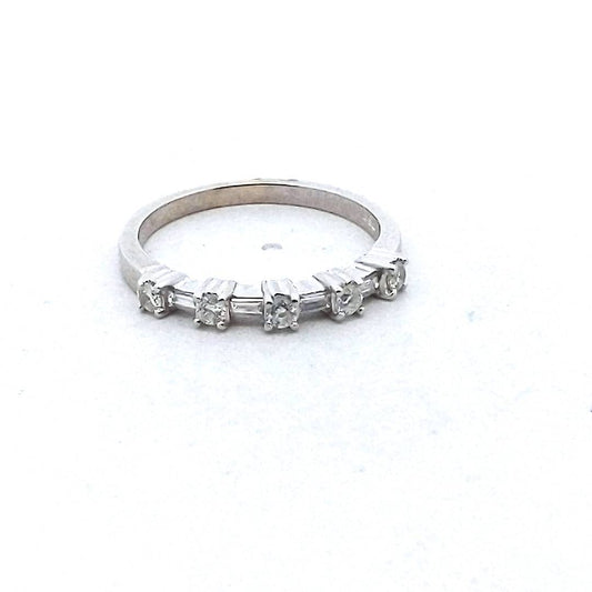 18K White Gold Baguette & Round Diamond Band