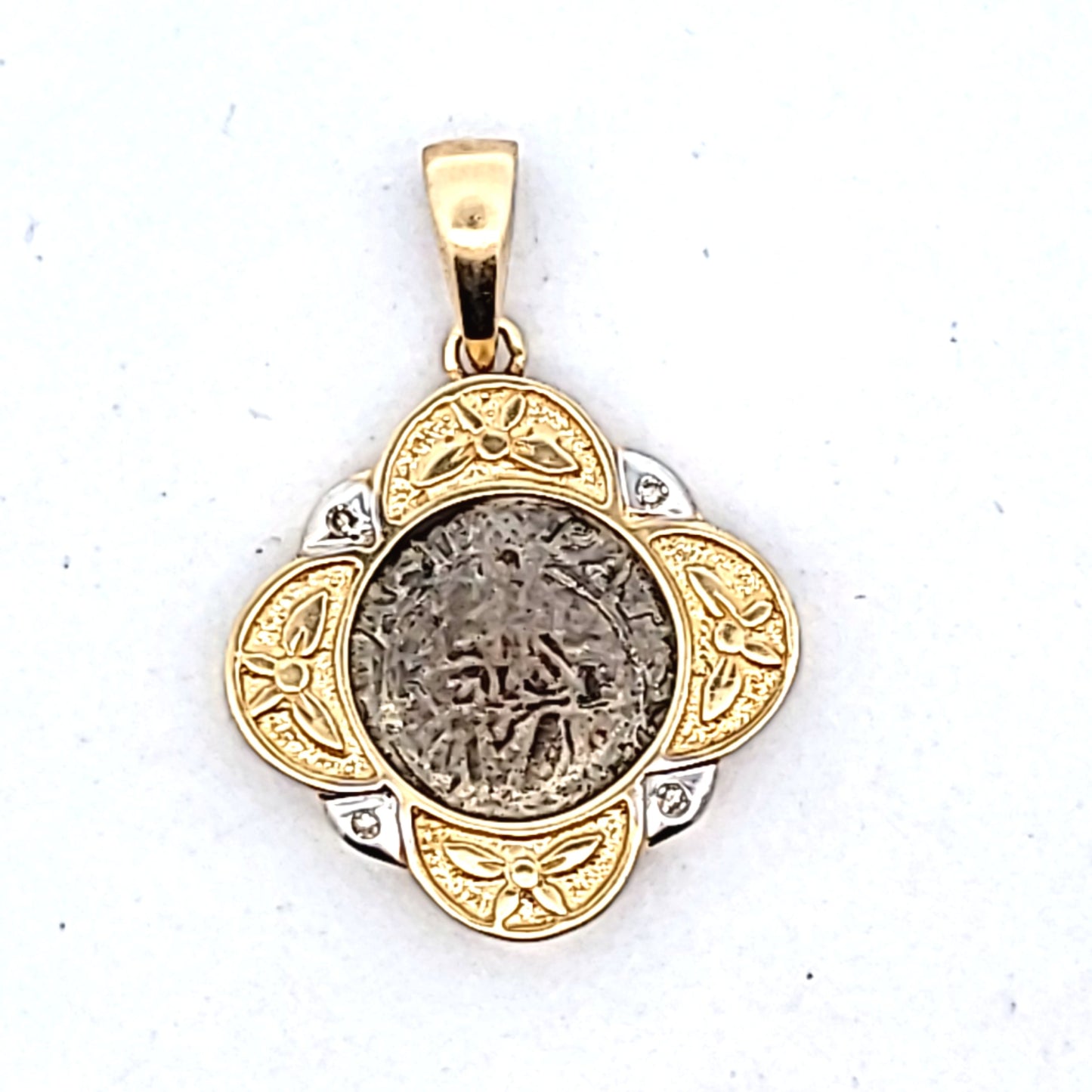 18K Two Tone Gold Frame 1560 Denar Ferdinand I Hungary Pendant