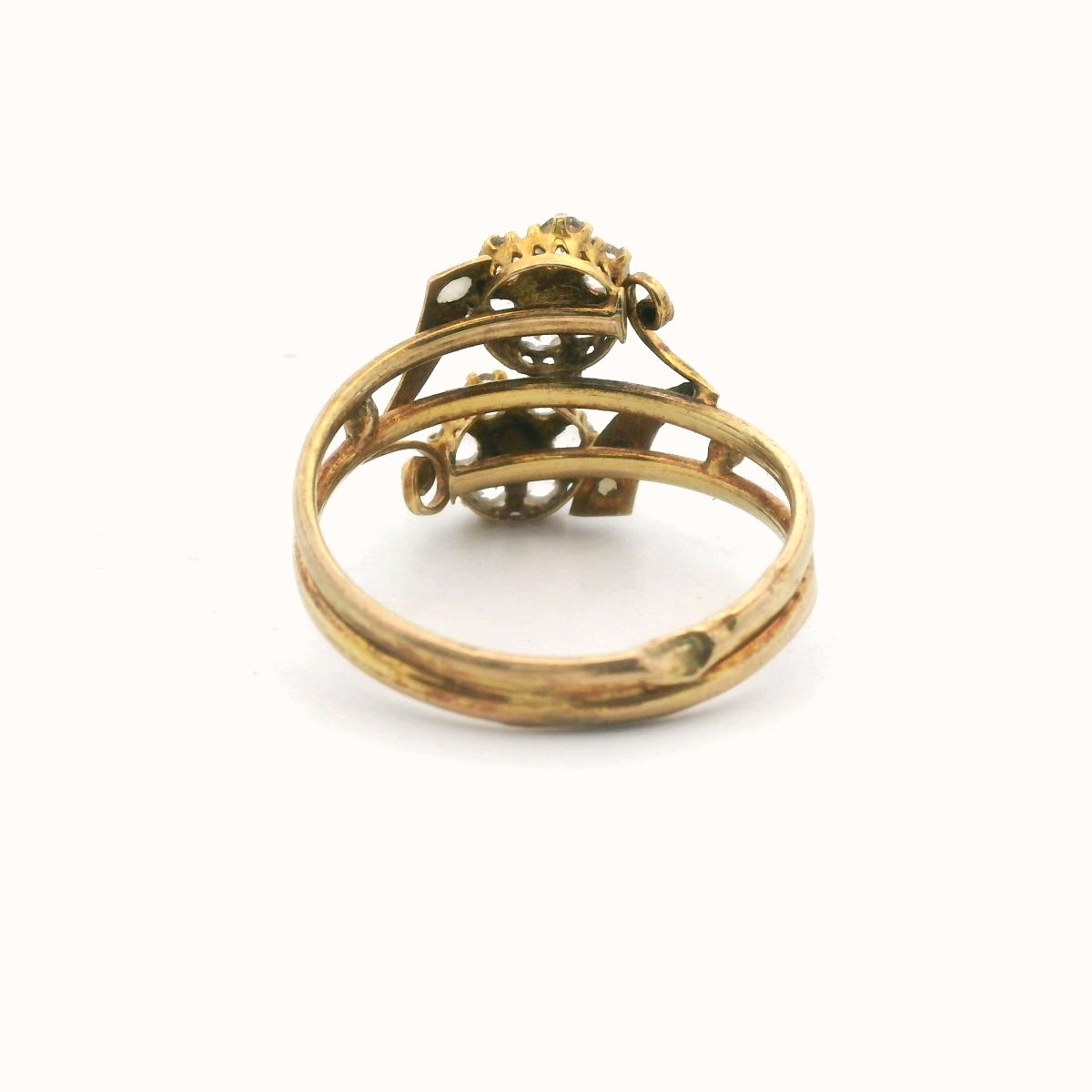 Antique 12K Yellow Gold Mother of Pearl & Crystal Flower Design Ring