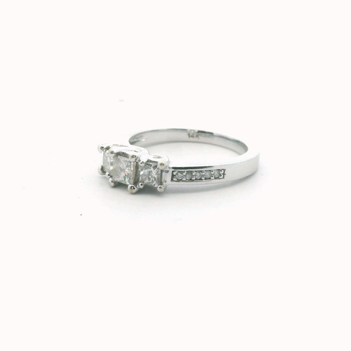 14K White Gold Diamond Engagement Ring