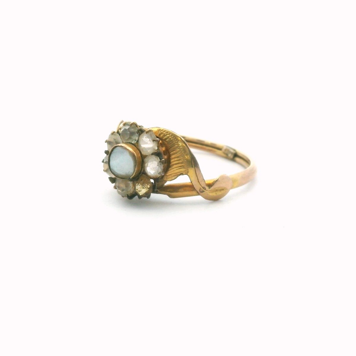Antique 12K Yellow Gold Mother of Pearl Crystal Halo Ring AS IS