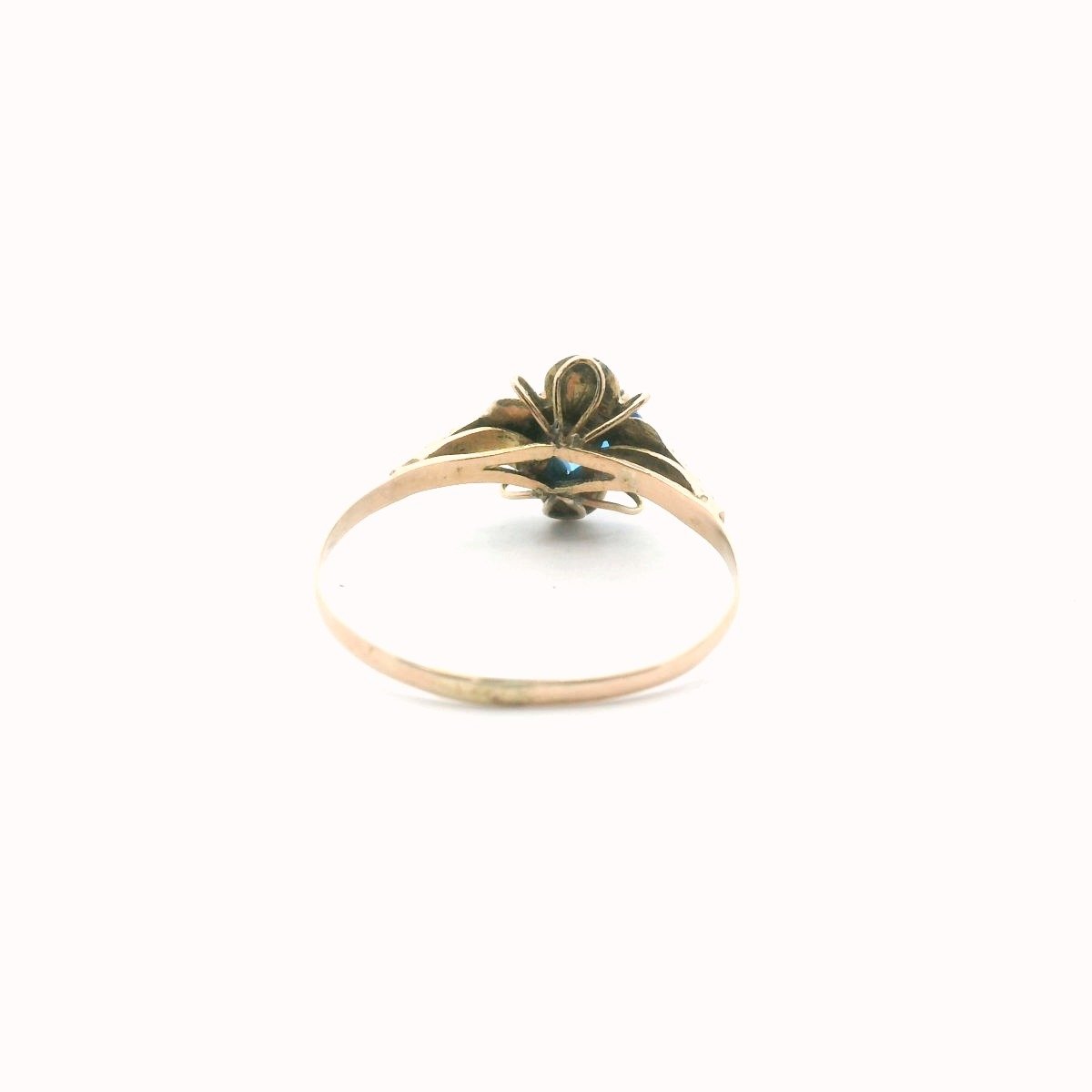 Vintage 14K Yellow Gold Lab Created Sapphire Ring