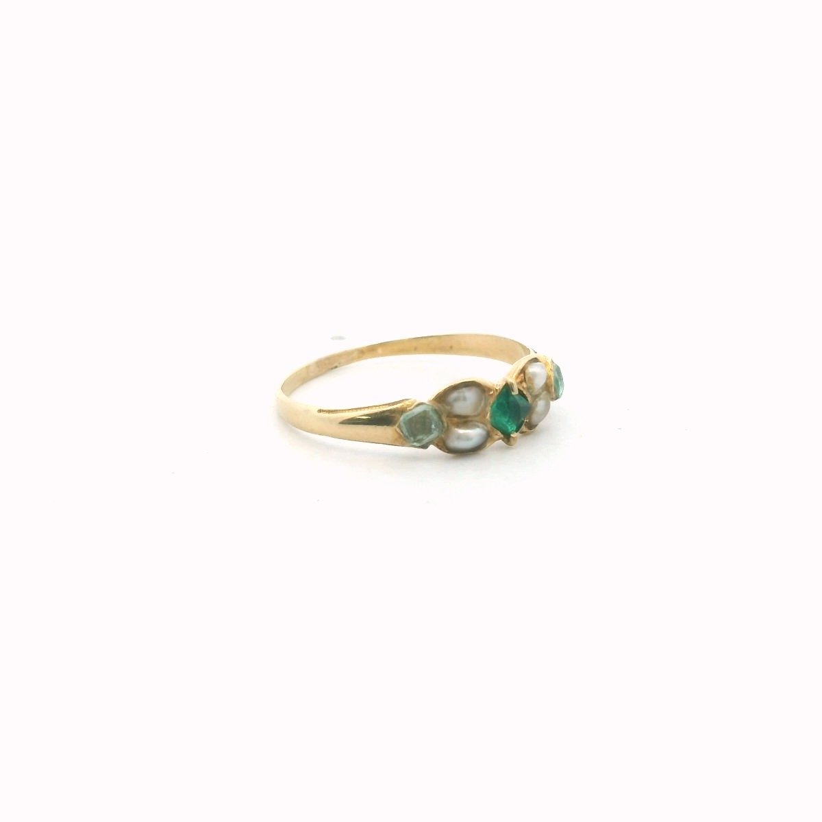 Antique 18K Yellow Gold Pearl & Green Glass Ring