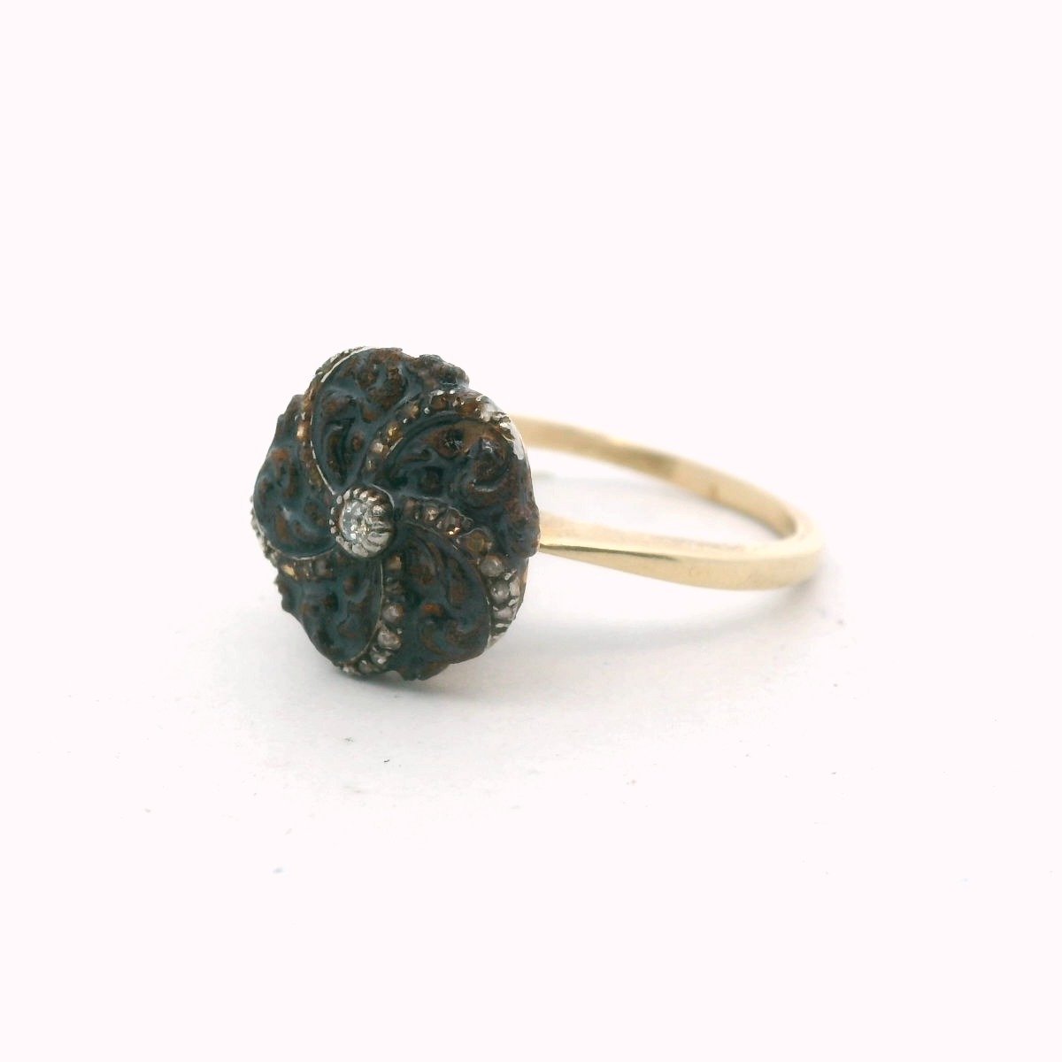 Vintage 14K Yellow Gold Diamond Cocktail Ring