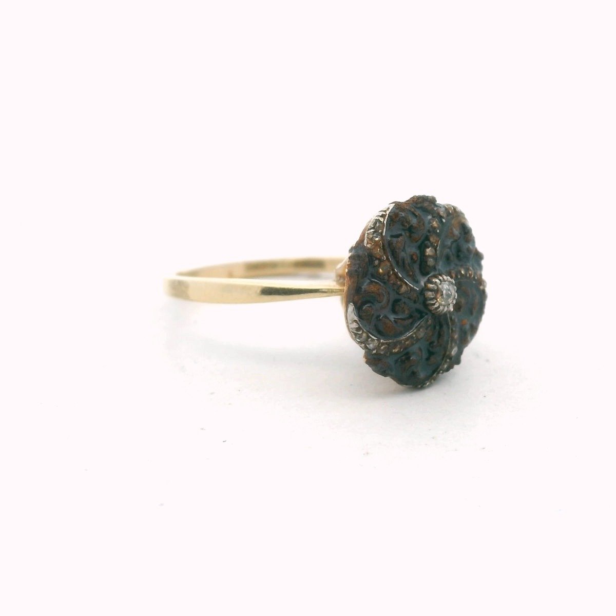 Vintage 14K Yellow Gold Diamond Cocktail Ring