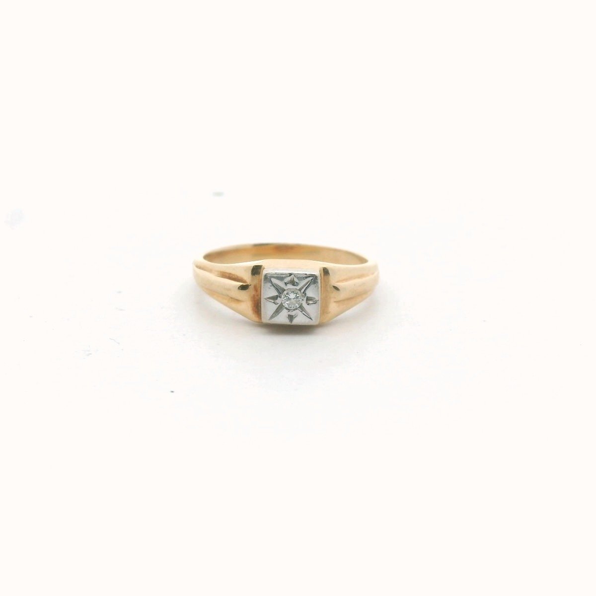 Vintage 14K Two Tone Gold Diamond Ring