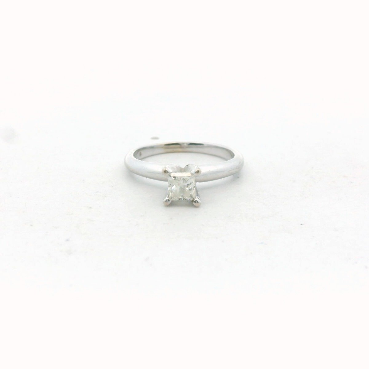 14k White Gold Diamond Solitaire Engagement Ring