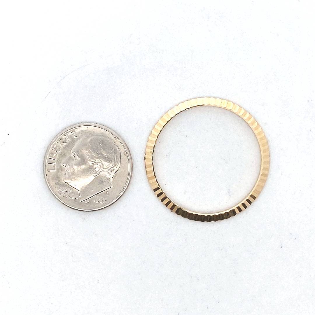 Ladies Rolex 18K Yellow Gold Fluted Watch Bezel