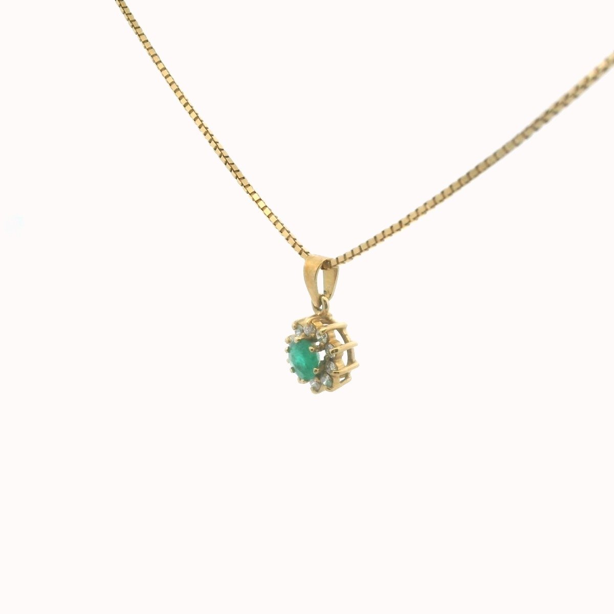 18K Yellow Gold Diamond & Emerald Box Chain Necklace