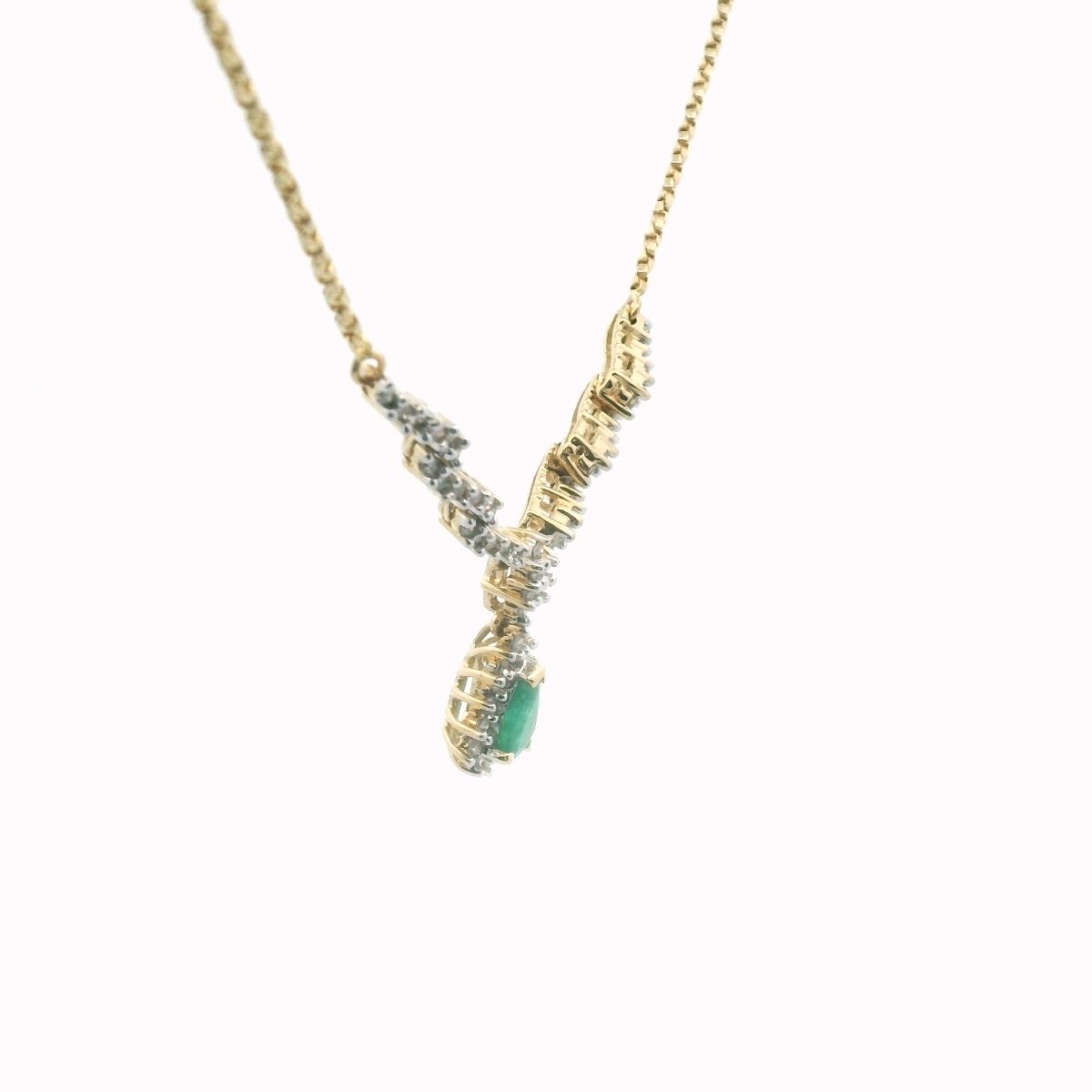 14K Yellow Gold Diamond & Emerald Necklace