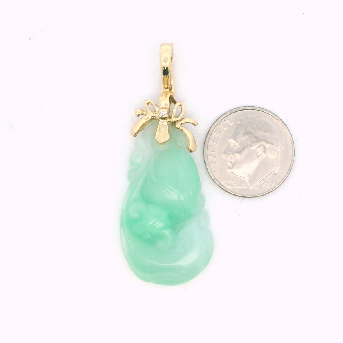 Vintage 14K Yellow Gold Diamond & Carved Jadeite Pendant