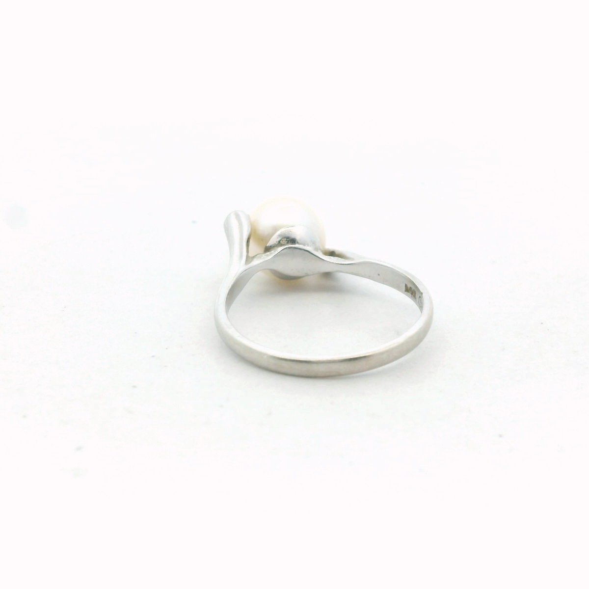 Vintage 14K White Gold Diamond & Cultured Pearl Ring