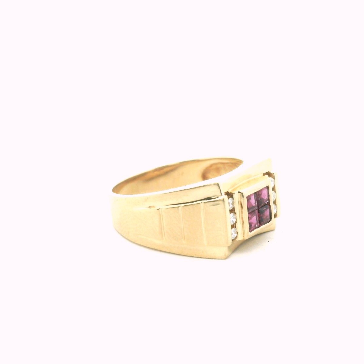 Vintage 14K Yellow Gold Mens Diamond & Ruby Ring
