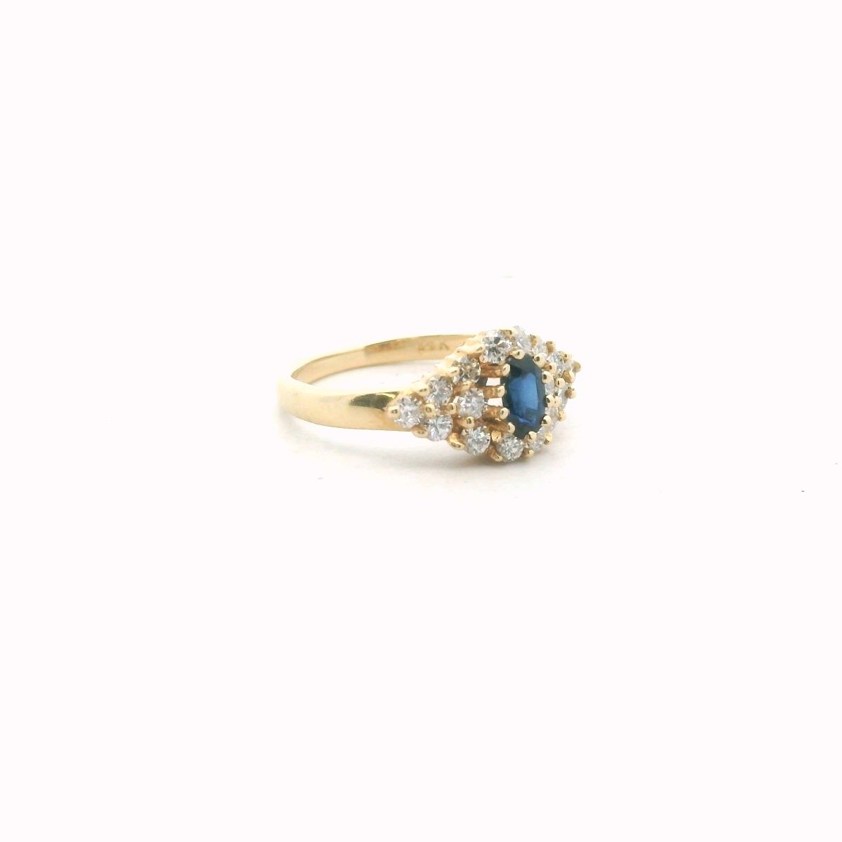 14K Yellow Gold Diamond & Sapphire Ring