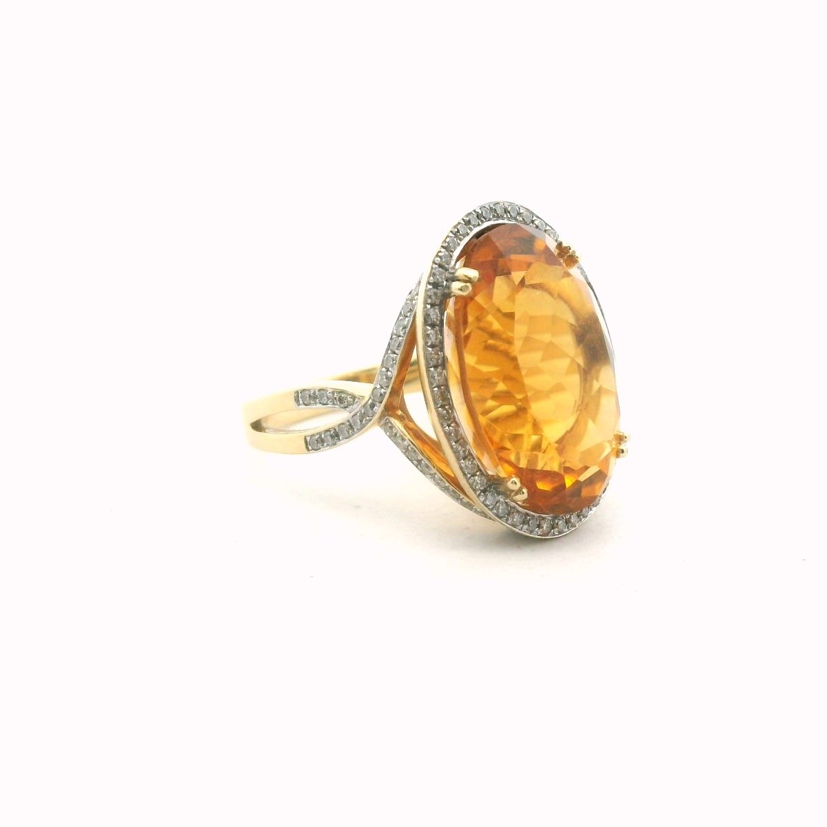 18K Yellow Gold Diamond & Citrine Ring