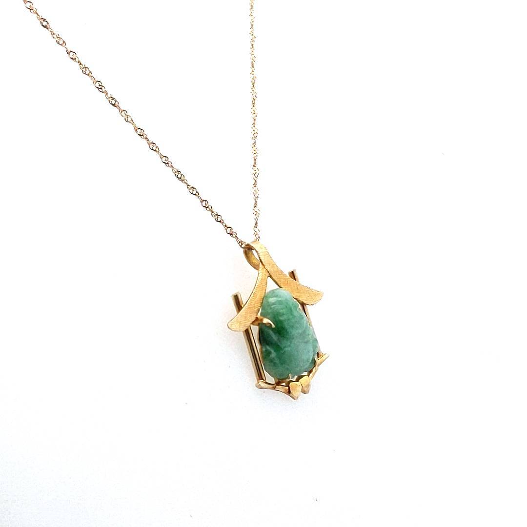 Vintage 14K Yellow Gold Jadeite Buddah Pendant Necklace