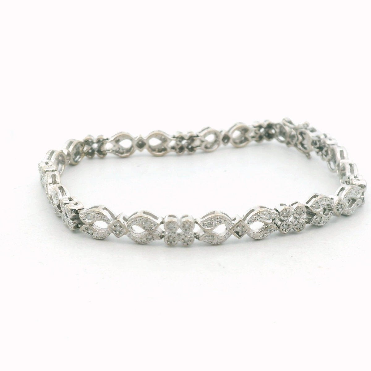 14K White Gold Diamond Milgrain Accent Bracelet