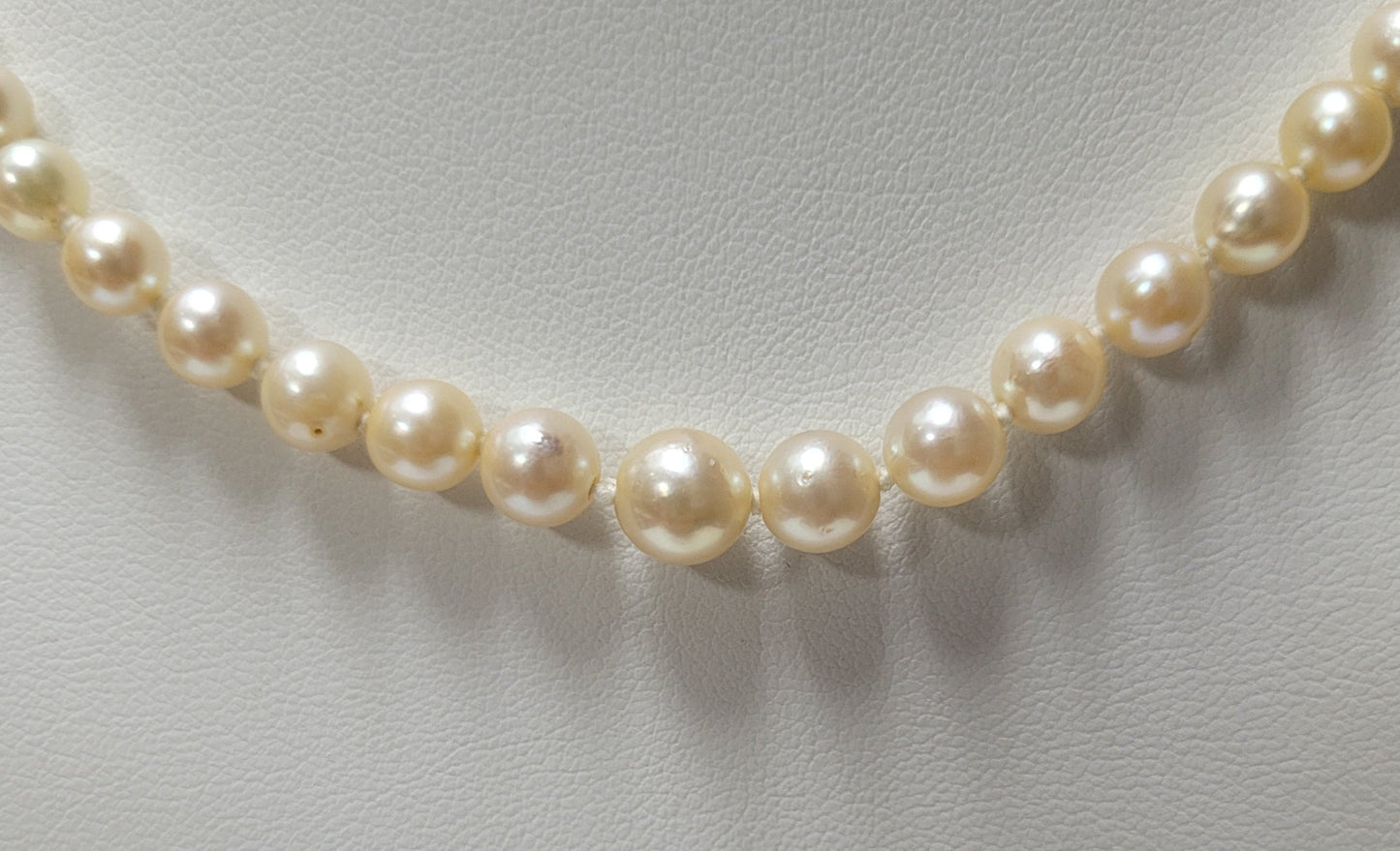 18K Yellow Gold Diamond Clasp GIA Pearl Necklace
