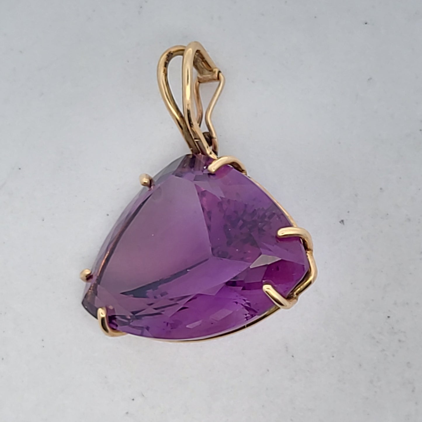 Vintage 14K Yellow Gold Trillion Cut Amethyst Pendant