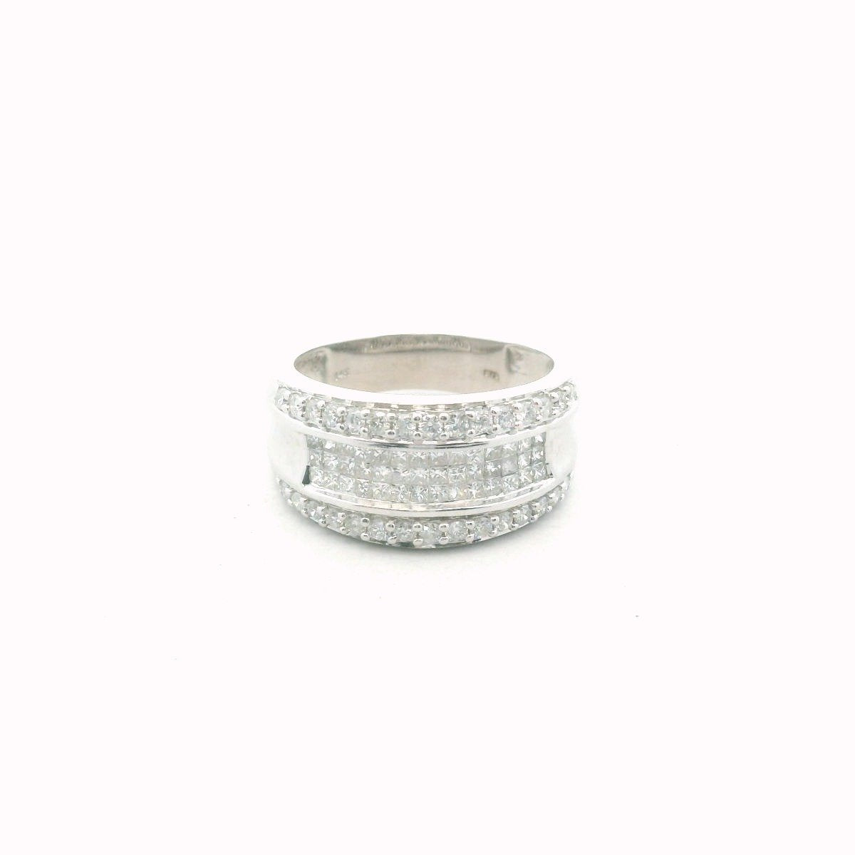 14K White White Gold Diamond Wedding Engagement Band