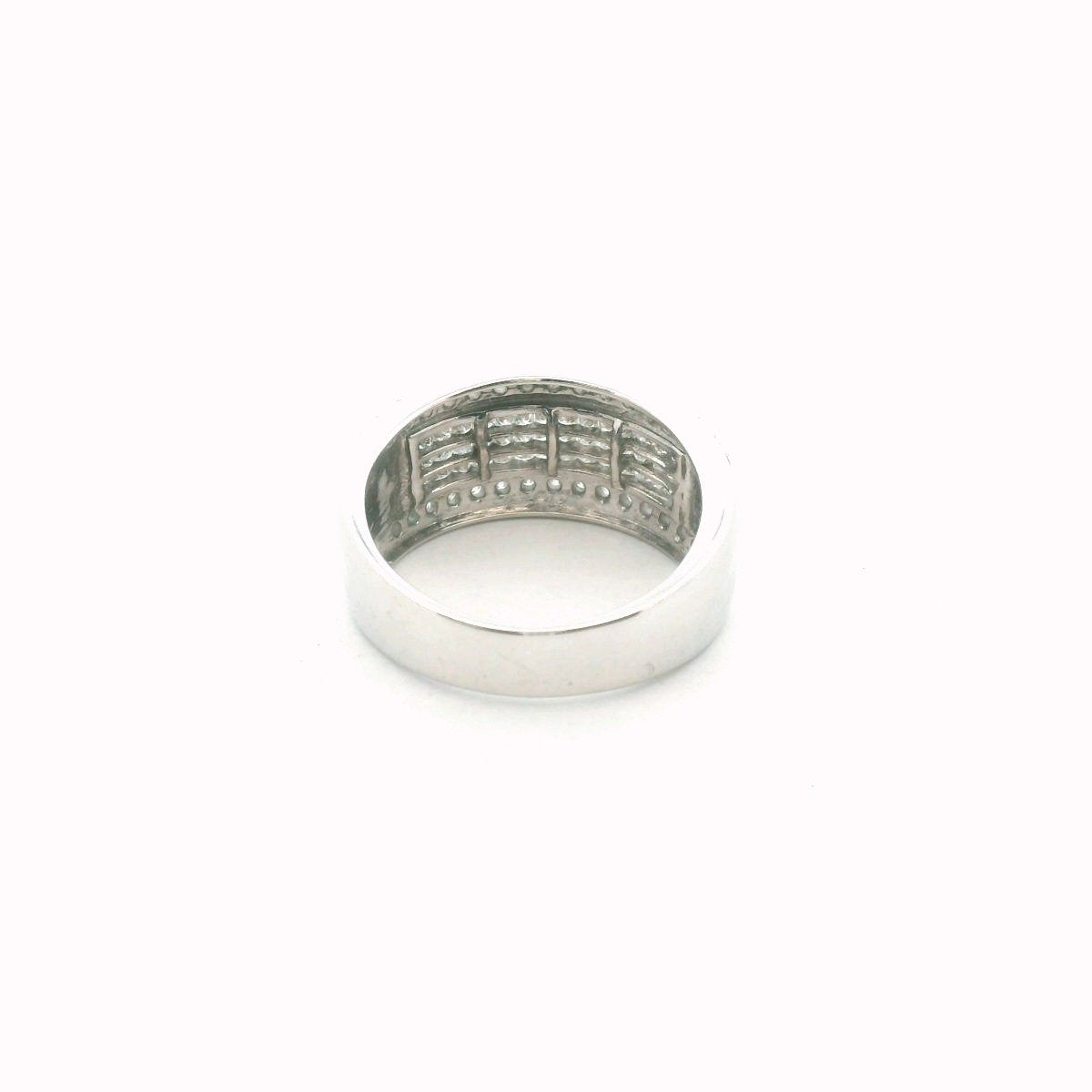 14K White White Gold Diamond Wedding Engagement Band