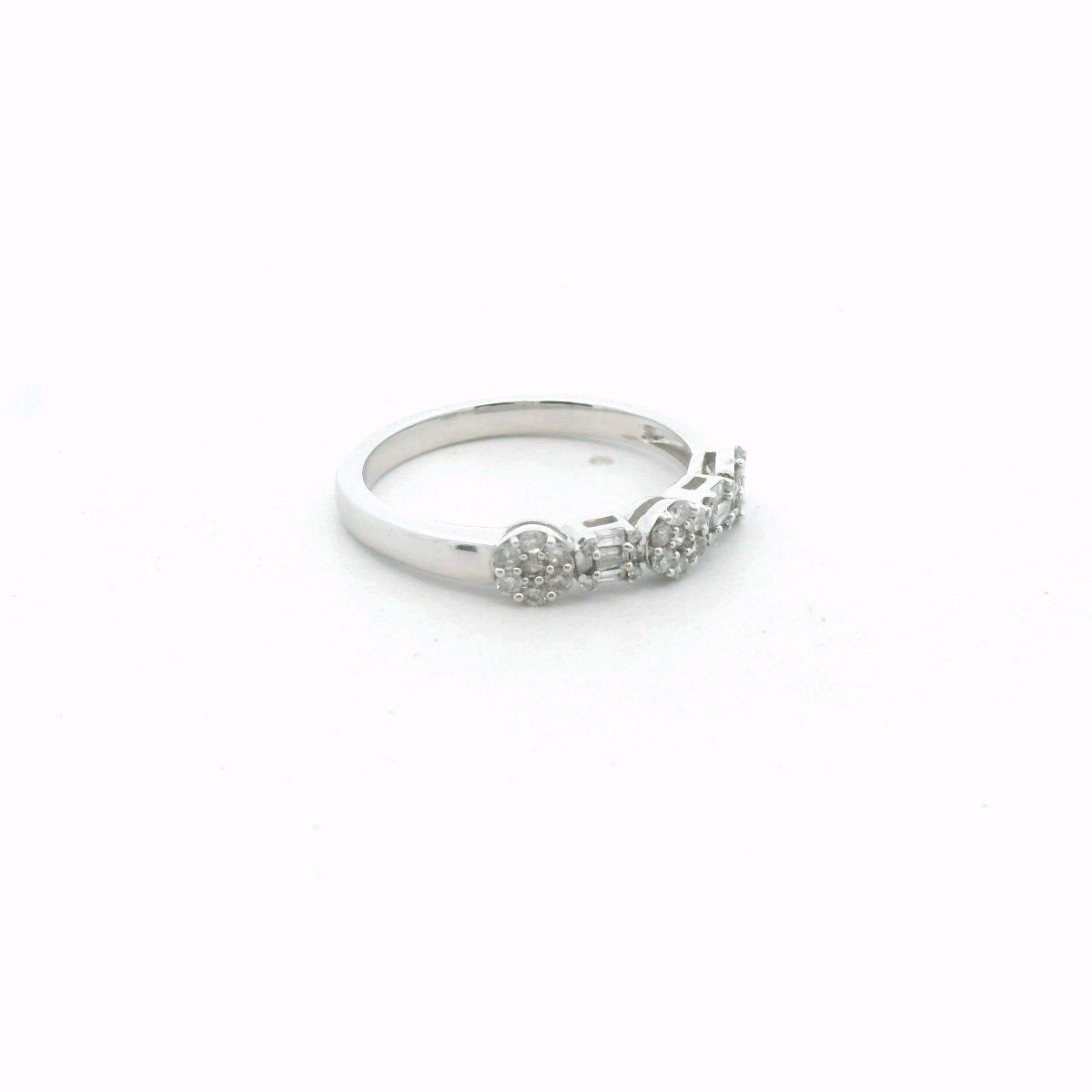 14K White Gold Diamond Ring