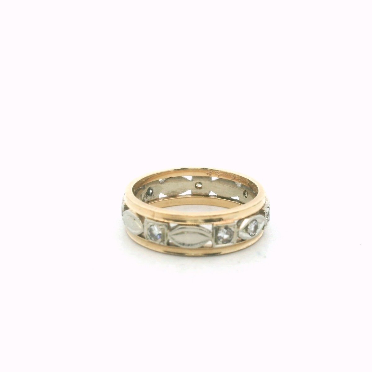 Vintage 14K Two Tone Gold Diamond Milgrain Band