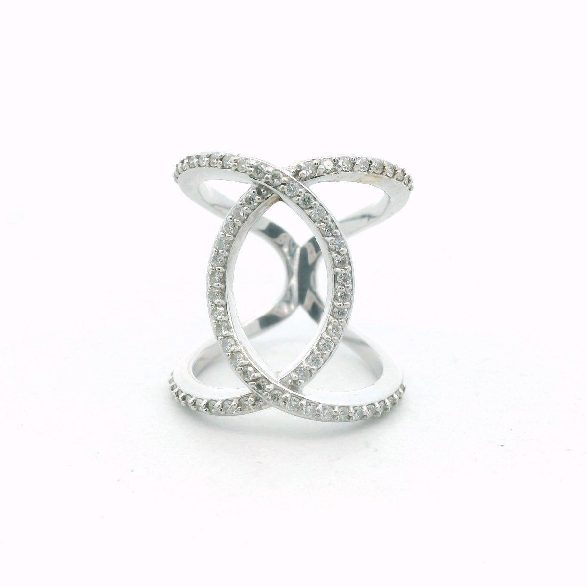 14K White Gold Diamond Interlocking Double Band Ring