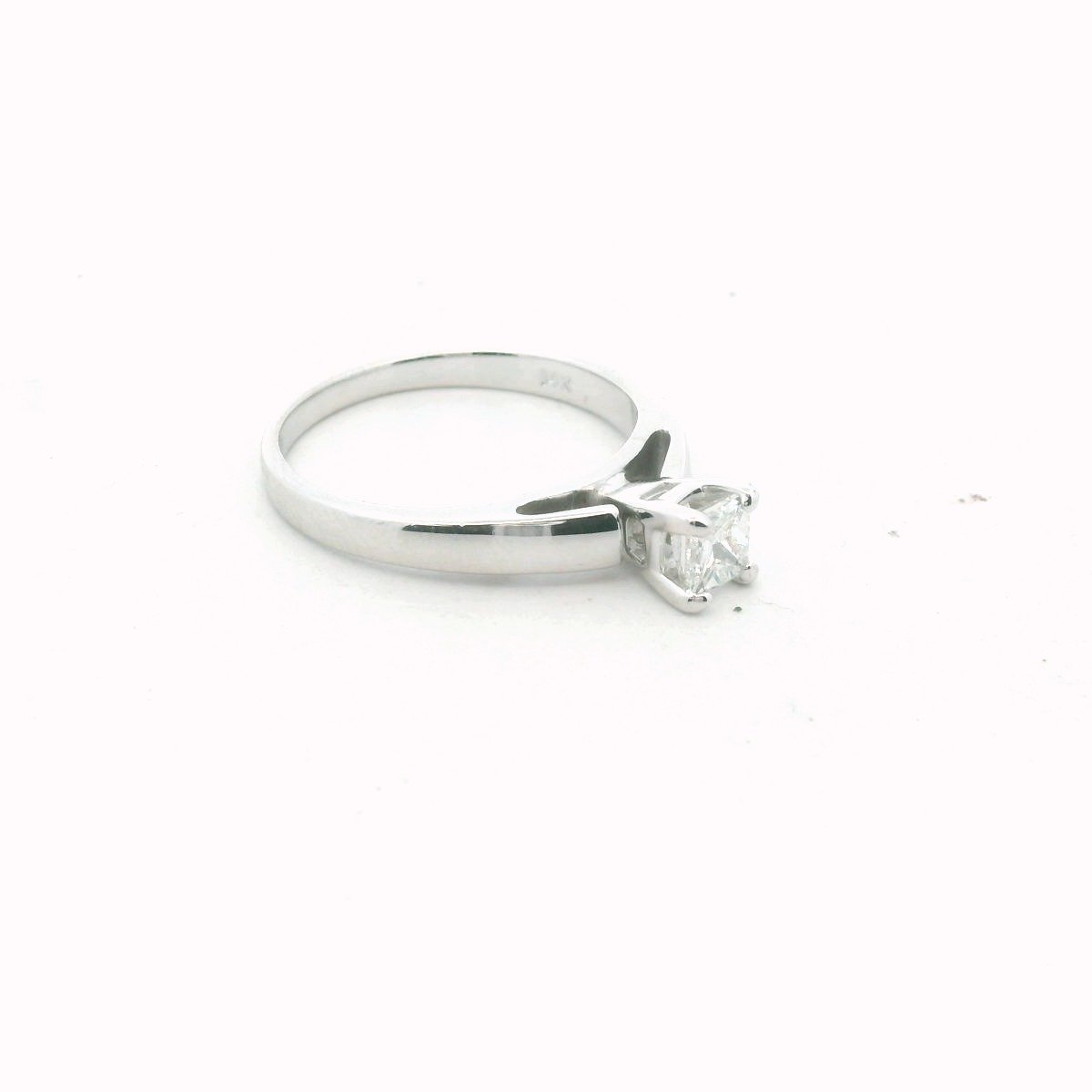 14K White Gold 0.58 Carat Princess Cut Diamond Engagement Ring