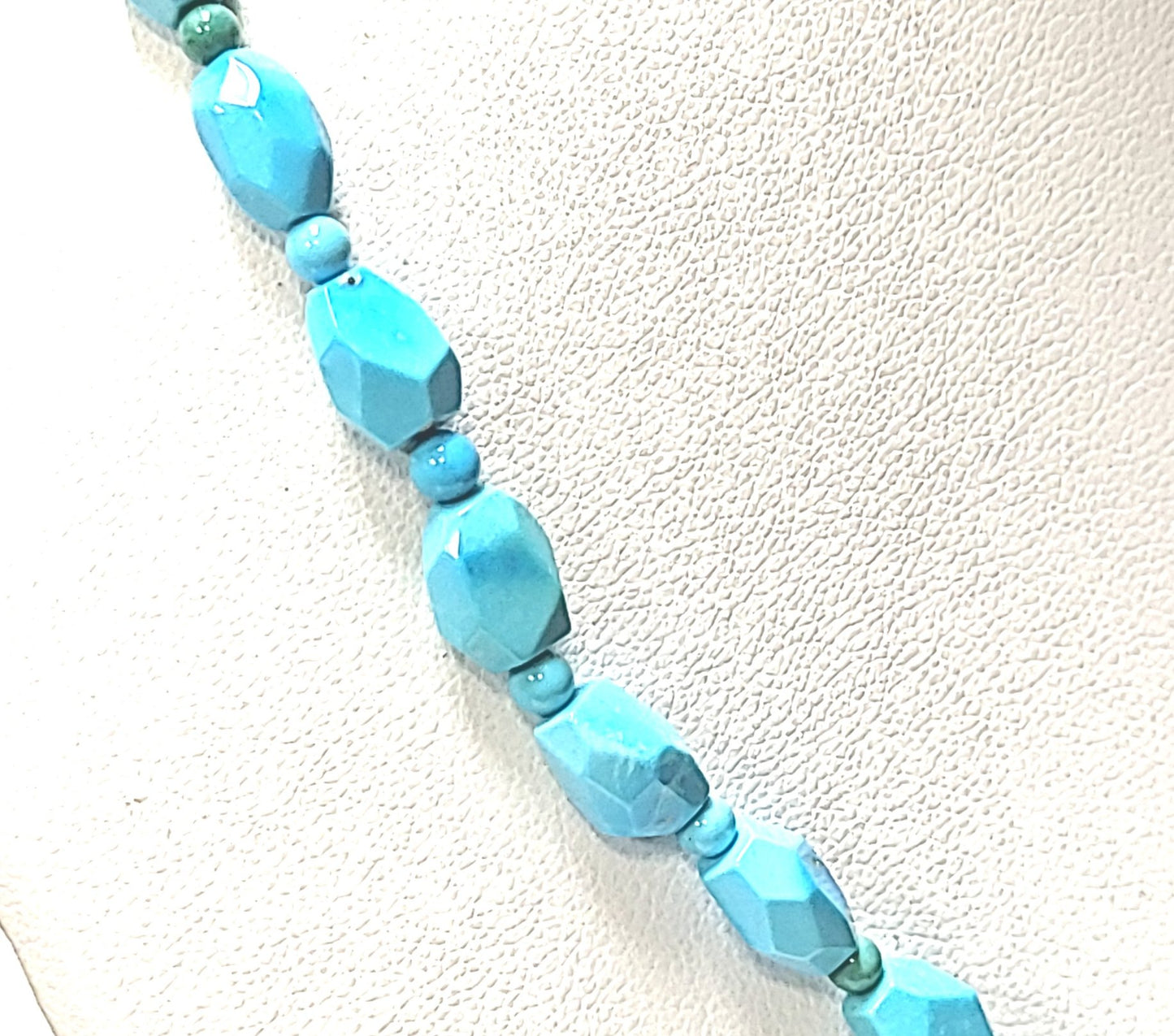 14K Yellow Gold Faceted Turquoise Bead & Cameo Necklace