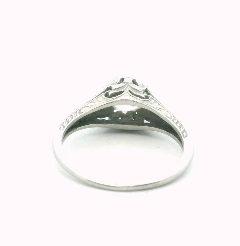 Art Deco Platinum Natural 0.90ct Diamond Engraved Engagement Ring