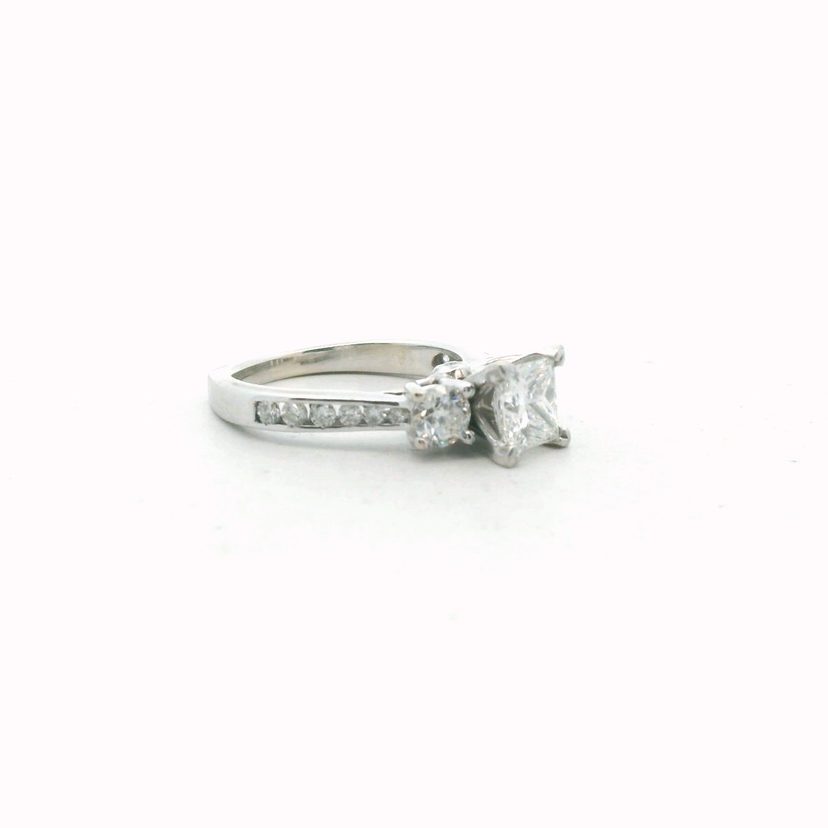 18K White Gold GIA Certified Diamond Engagement Ring