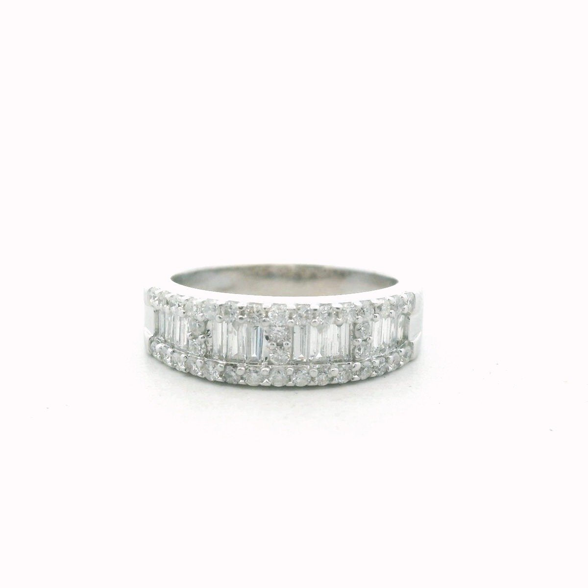 14K White Gold Diamond Band
