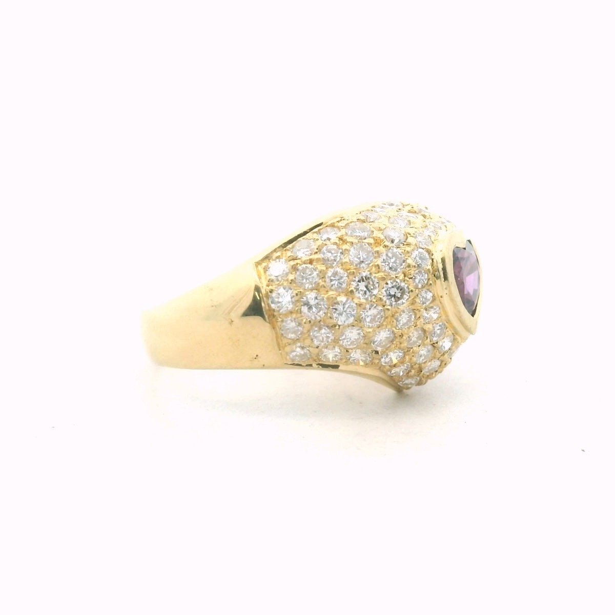 Vintage 18K Yellow Gold Diamond & Heart Shape Ruby Ring