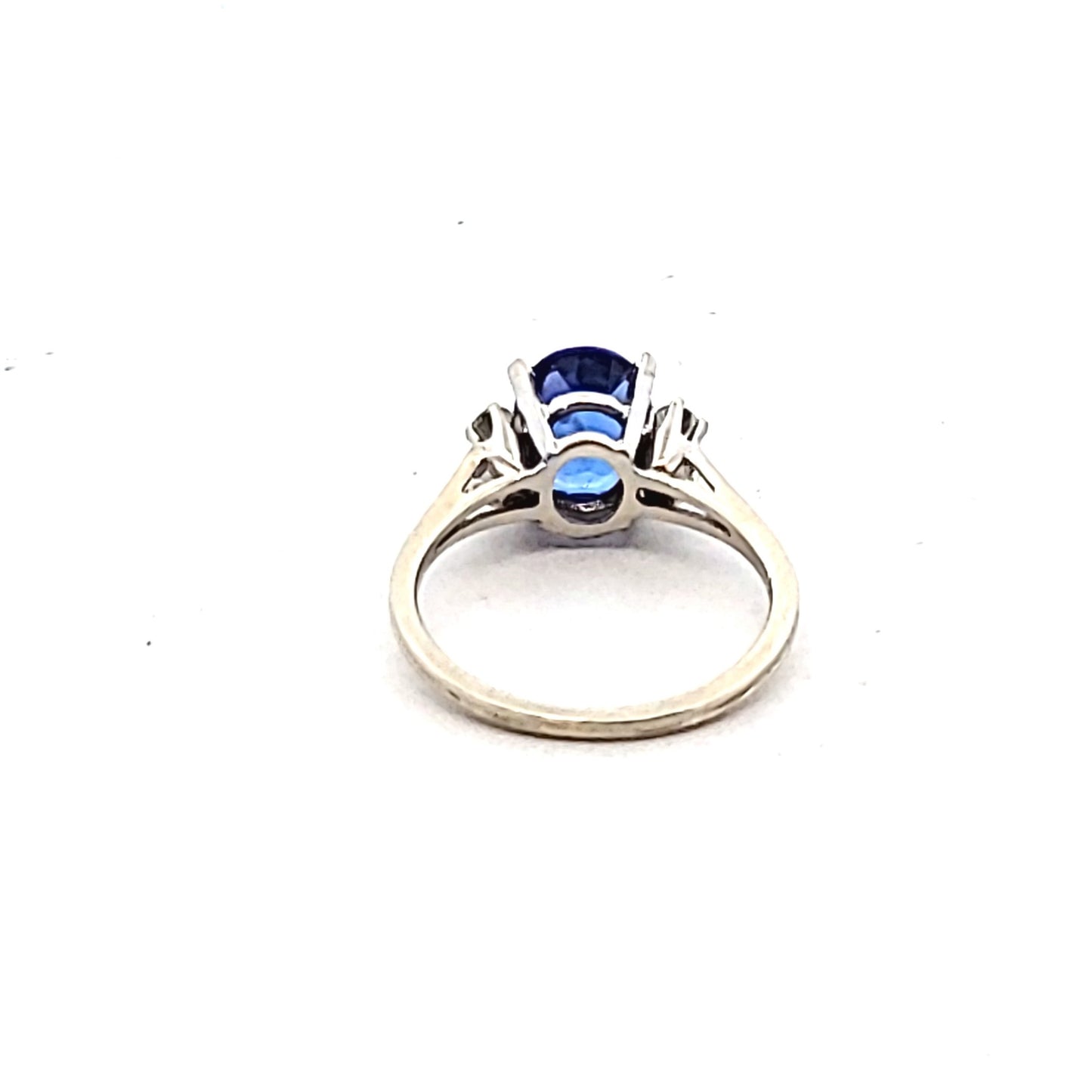 Vintage 14K White Gold Natural Tanzanite & Diamond Ring