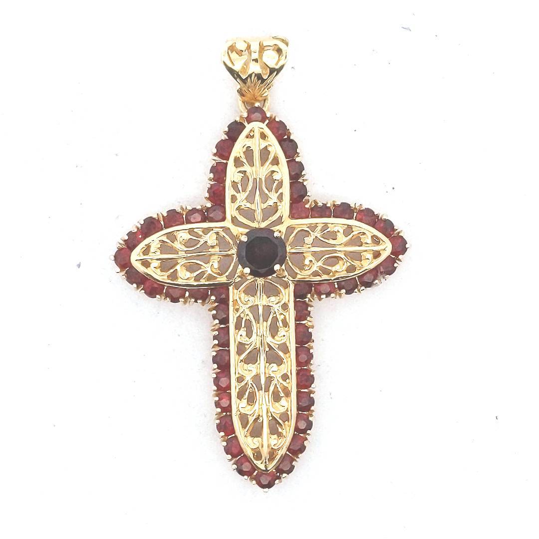 Vintage $1900 18K Yellow Gold Garnet Cross Pendant