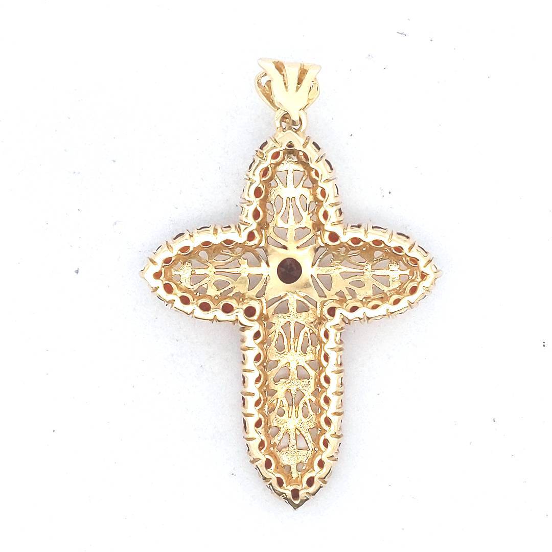 Vintage $1900 18K Yellow Gold Garnet Cross Pendant