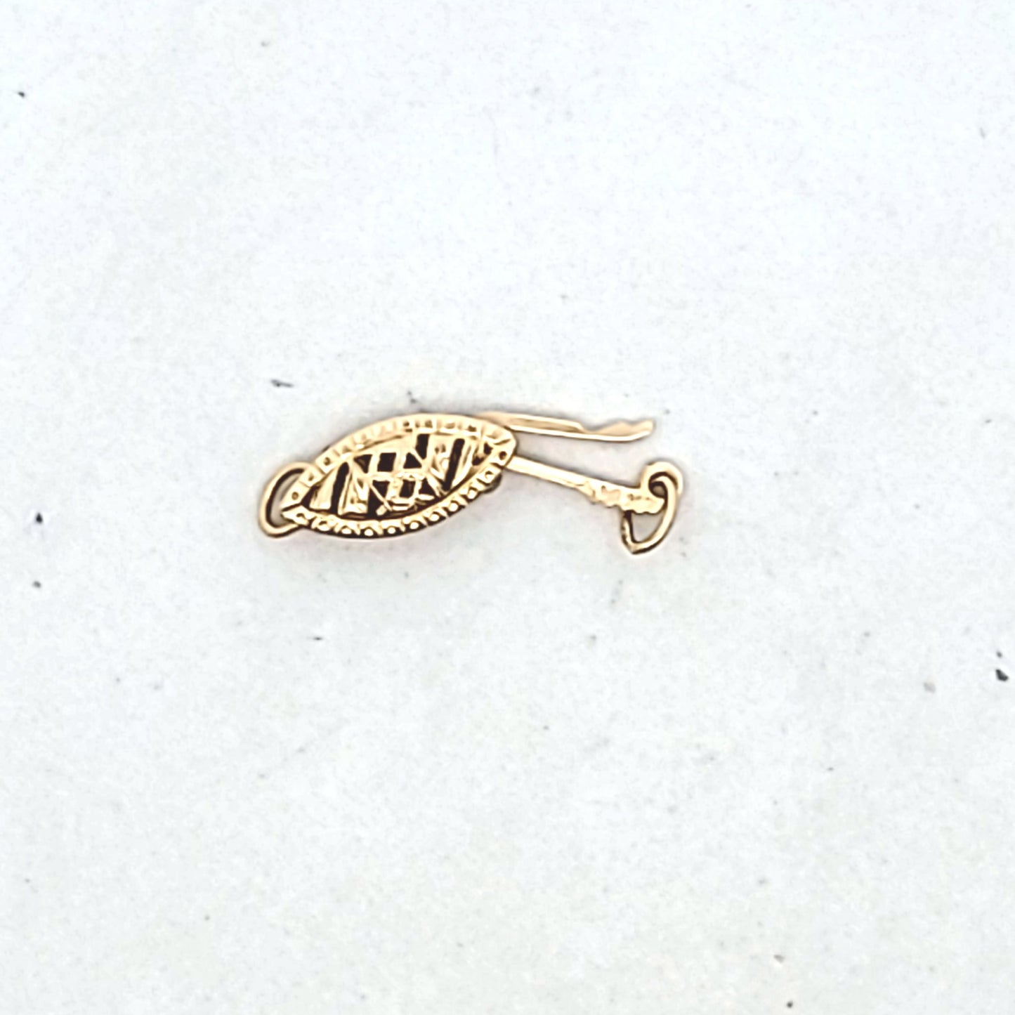 Vintage 14K Yellow Gold Filigree Fish-Hook Clasp for Pearls/Beads