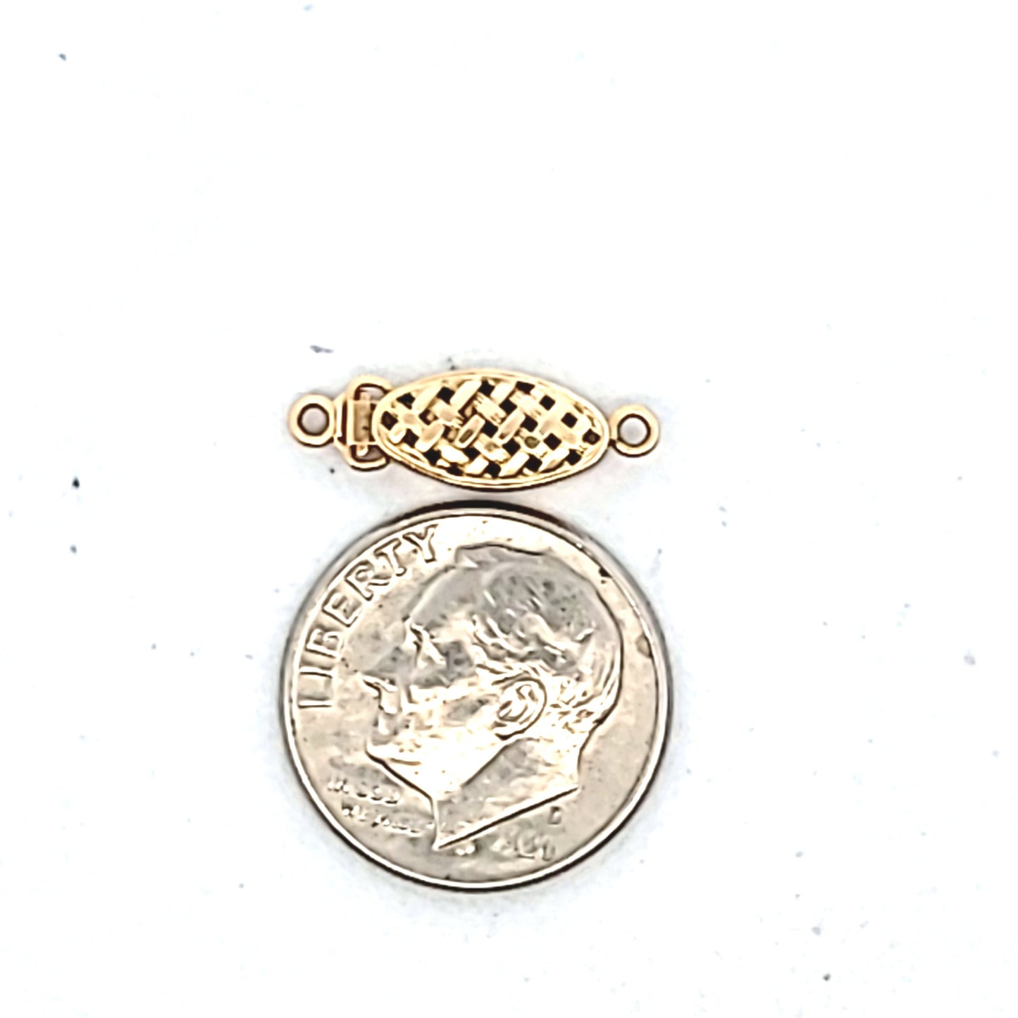 Vintage 14K Yellow Gold Basket Weave Fish-Hook Clasp for Pearls/Beads